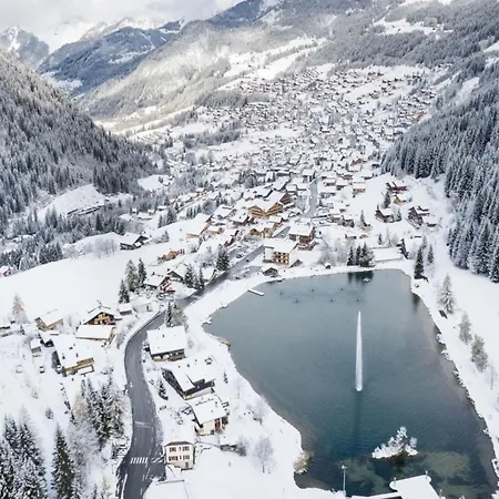 With Parking For 6 People * Châtel