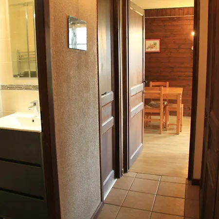 With Parking For 6 People * Châtel